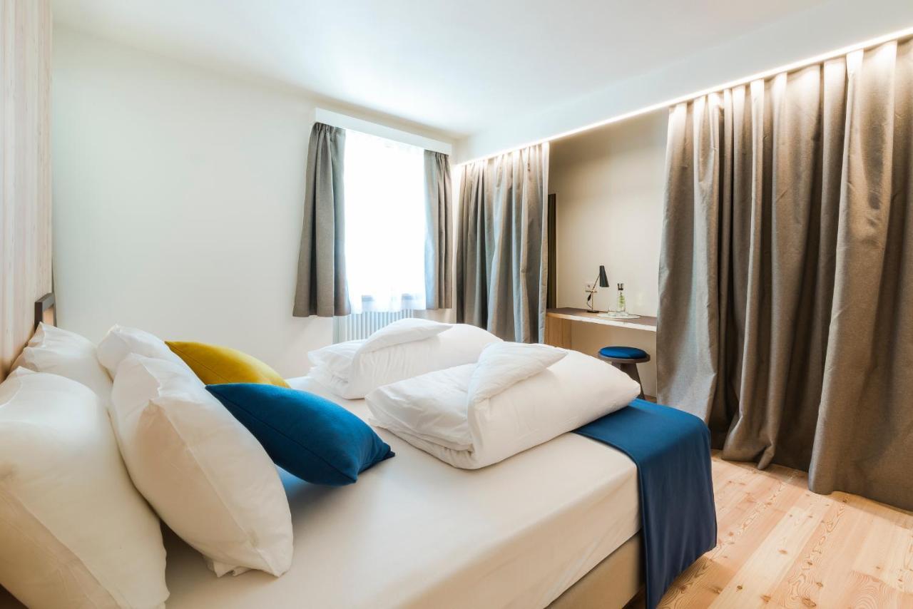 Zum Hirschen Boutique Hotel Val Di Non Unsere Liebe Frau im Walde Ngoại thất bức ảnh